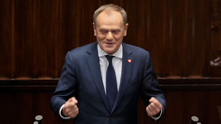 Für den Chef der liberalkonservativen Bürgerkoalition stimmten 248 der 449 anwesenden Abgeordneten.