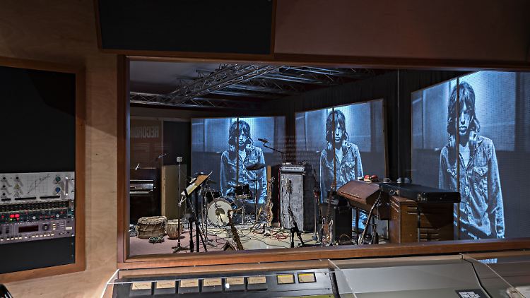 "Immer wieder bekommen wir Tipps von Stones-Experten, wie was in diesem Studio stehen muss", erzählt Andreas Blühm.