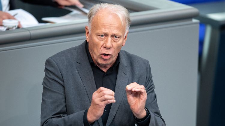 Ein Vierteljahrhundert im Deutschen Bundestag reicht Grünen-Politiker Trittin. 
