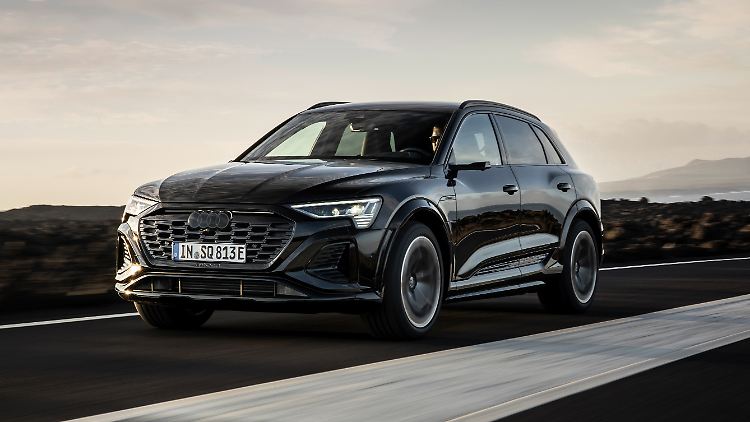 Große SUV wie den Audi Q8 E-Tron gibt es viele auf dem deutschen E-Automarkt.