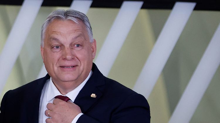 Ungarns Ministerpräsident Orbán macht recht unverblümt klar: Gibt es kein Geld für sein Land, lässt er den EU-Gipfel platzen.