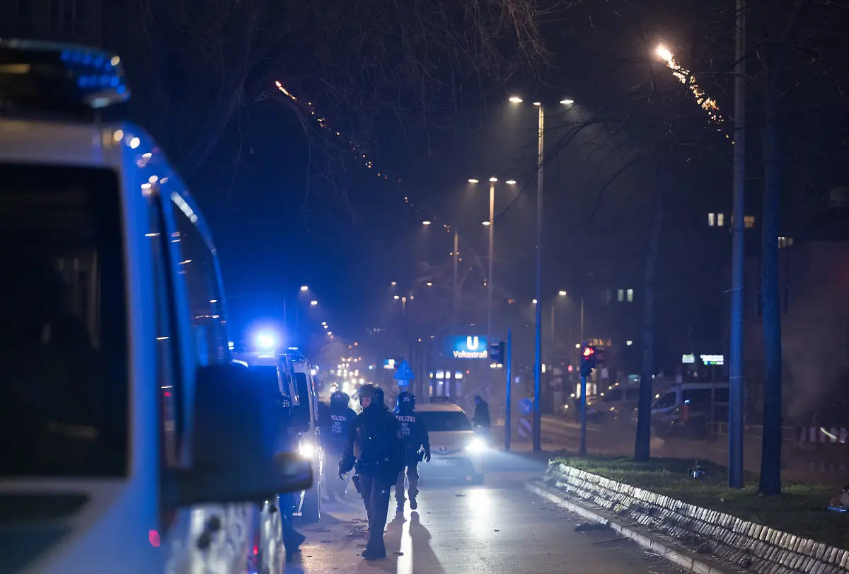 f6151701dd996decfe4b9d06f98837f5