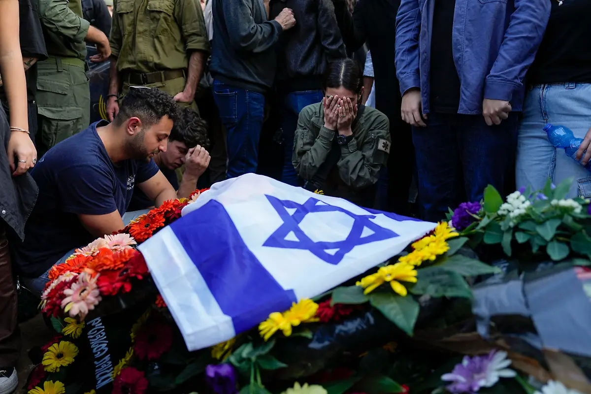 3774d17c79ed12803c0cbff154d45d9e