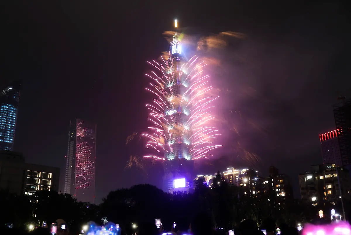 1d9a0db8cbd6e194968cd46ea085f624