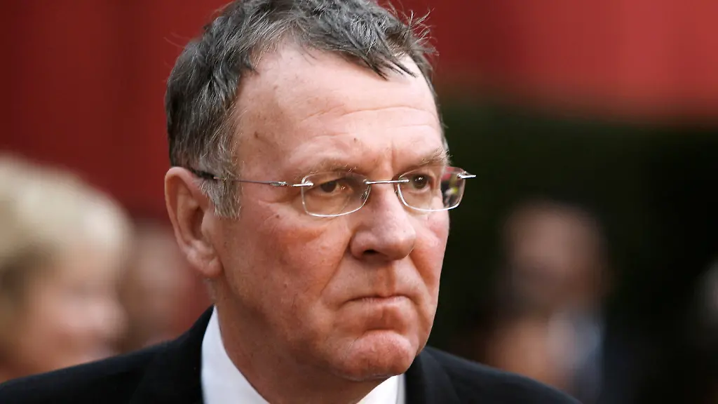 2023-12-30T175600Z-1707807624-RC2T75ANOO1P-RTRMADP-3-PEOPLE-WILKINSON