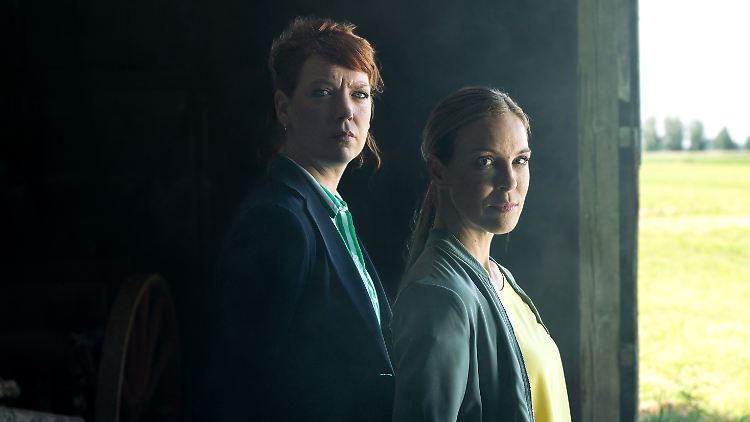 (Noch) kein eingespieltes Team: Böwe (Lina Beckmann, l.) und König (Anneke Kim Sarnau).