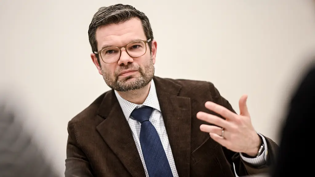 Buschmann-will-Gesetze-im-Strafgesetzbuch-lockern