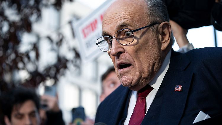 Die Klägerinnen hatten Giuliani vorgeworfen, ihren Ruf zerstört zu haben.