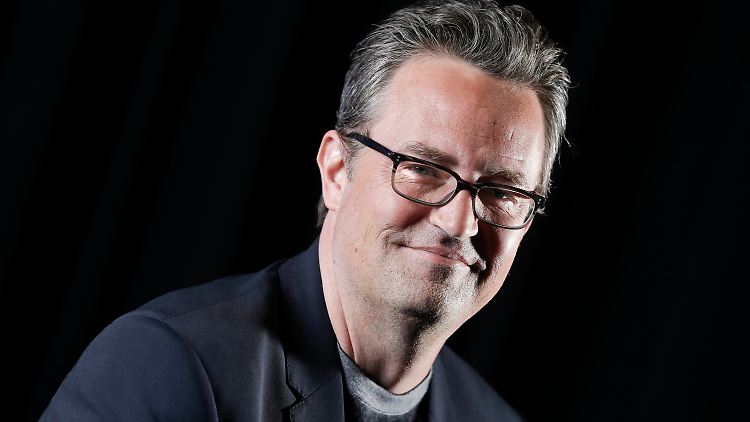 Matthew Perry ging offen mit seinen Suchterkrankungen um. Er starb am 28. Oktober. 