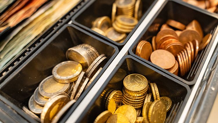 Mehr Geld für fast alle - das versprechen alle Parteien. 