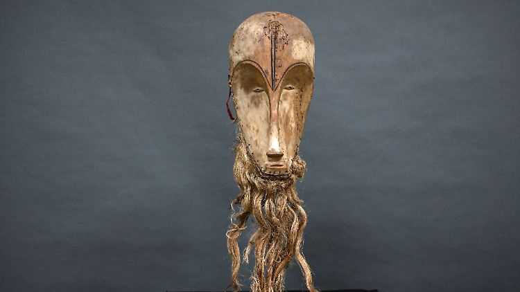 Viel wertvoller als angenommen: eine Fang-Maske aus Gabun. 