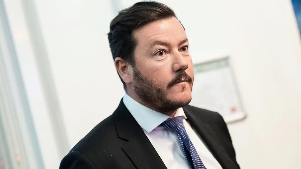 Die-Signa-Holding-GmbH-des-oesterreichischen-Immobilien-und-Handelsunternehmers-Rene-Benko-hat-eine-Insolvenzanmeldung-angekuendigt