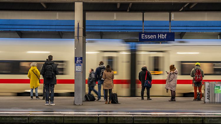 Im Januar wird es wieder ernst für Reisende im Schienenverkehr.