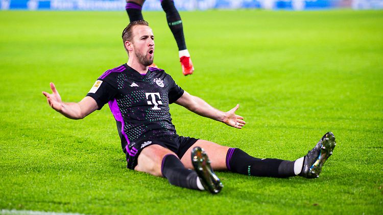 Harry Kane bejubelt sein 2:0 gegen den VfL Wolfsburg.