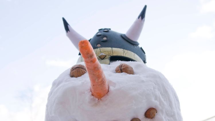 Ein Wikinger-Schneemann