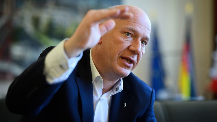 Sicherheitsvorkehrungen auf hohem Niveau verspricht Berlins Regierender Bürgermeister Kai Wegner.