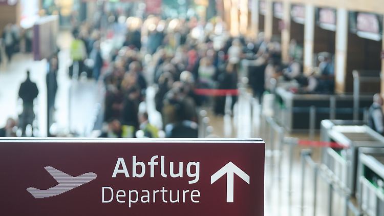Abflug? Am BER nur mit Wartezeit.