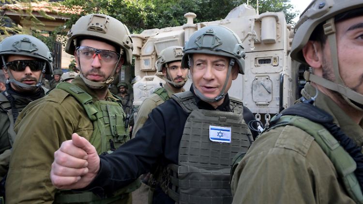 Israel handele "weiterhin in voller Übereinstimmung mit dem Völkerrecht", so Netanjahu.