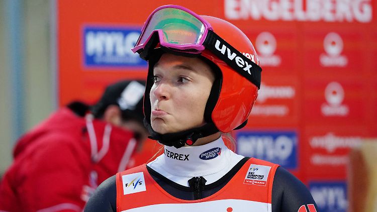 Schmid ist siebenfache Weltmeisterin und träumt davon, beim Skifliegen als erste Deutsche die 200-Meter-Marke zu knacken.