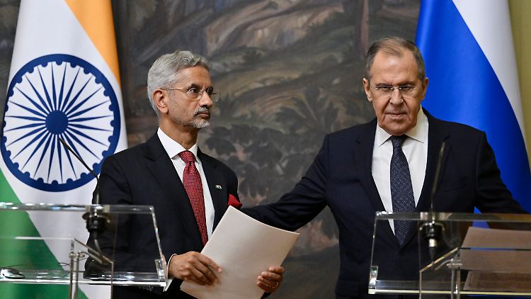 Der russische Außenminister Lawrow und sein indischer Amtskollegen Jaishankar lobten das gute bilaterale Verhältnis.