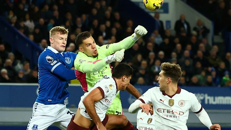 City dominiert das Spiel nach Belieben.