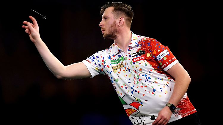 Florian Hempel verließ die Darts-WM erhobenen Hauptes.