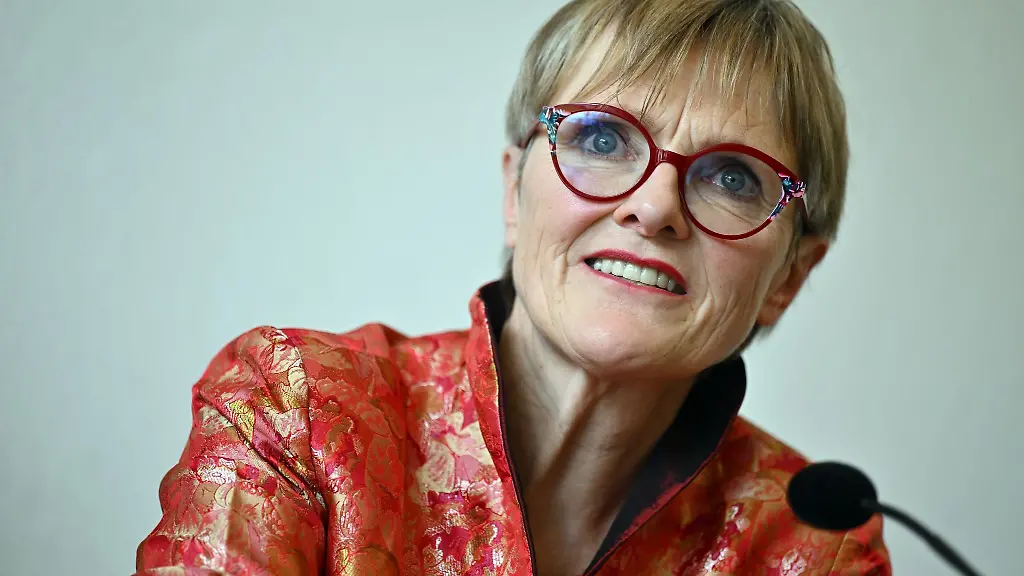 Ulrike-Lorenz-Praesidentin-der-Klassik-Stiftung-Weimar-sitzt-im-Bauhaus-Museum-bei-einer-Veranstaltung