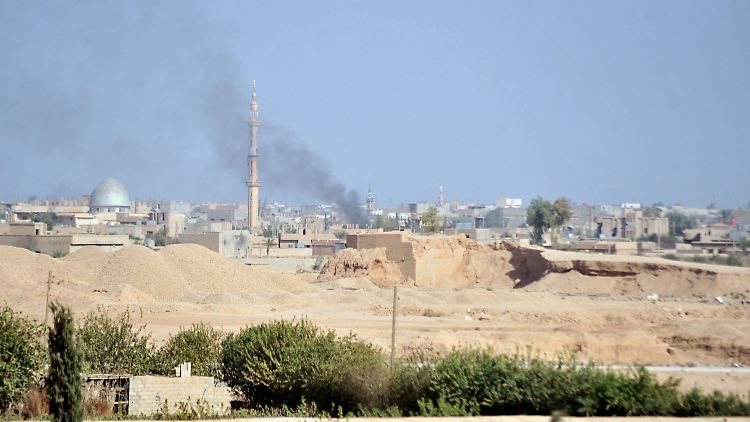 Die USA griffen Islamisten in und um die Stadt Bukamal an. Unser Bild zeigt die Stadt im Jahr 2017.