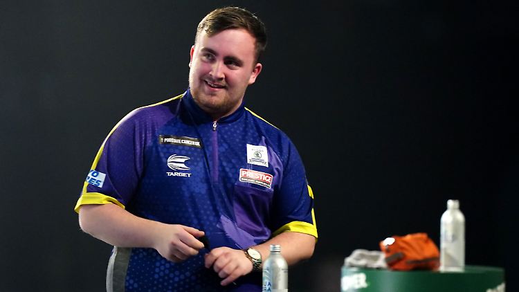 40 Jahre jünger als sein Gegner: Littler schlug die Legende van Barneveld "auf der größten Bühne der Welt".