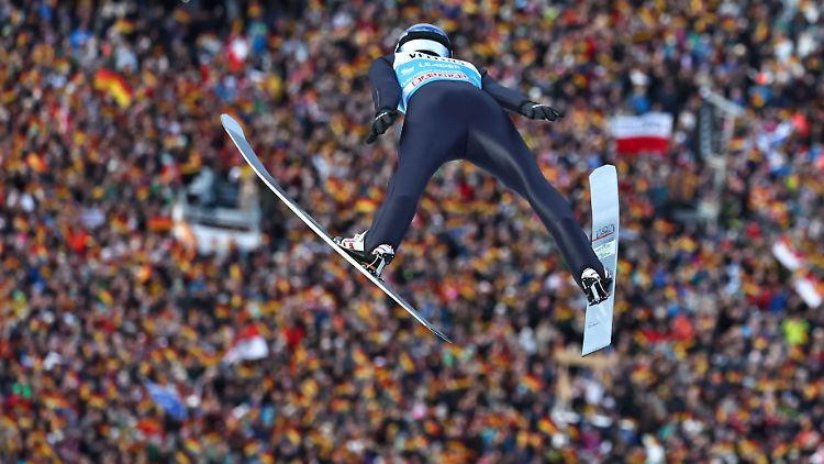 Andreas Wellinger wahrte in Garmisch-Partenkirchen seine Chancen auf den Tournee-Gesamtsieg.