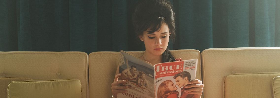 Priscilla (Cailee Spaeny) wirkt wie eine Gefangene in einem wunderschönen Käfig.