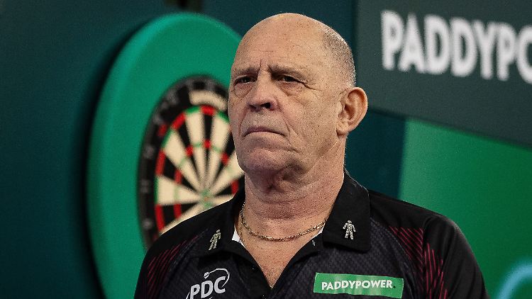 Rente für die Reibeisenstimme: Caller-Legende Russ Bray verabschiedet sich von der Darts-WM.