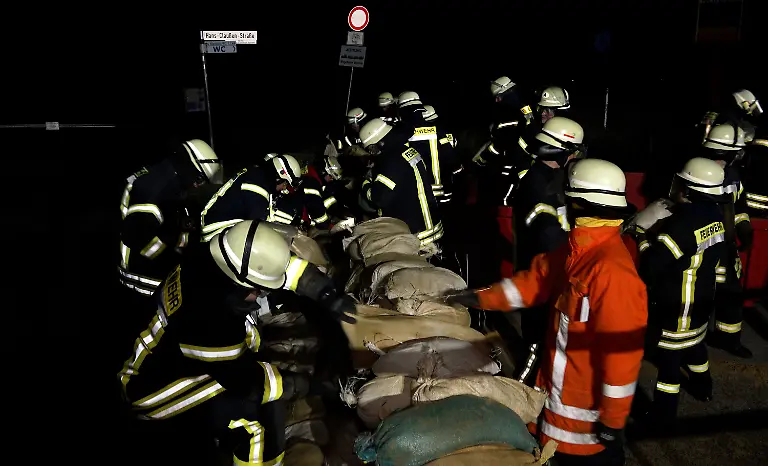 af75501490f9c8ee491f7952a8ba08eb