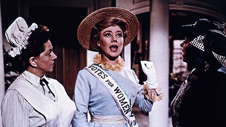 "Ihr Licht schien 100 Jahre lang sehr hell", sagt ihr Manager über Glynis Johns. Hier ist sie am Set von "Mary Poppins" zu sehen.