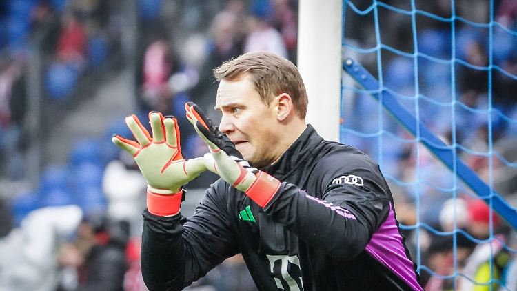 Manuel Neuer spricht den Youngster des FC Bayern ein Kompliment aus.