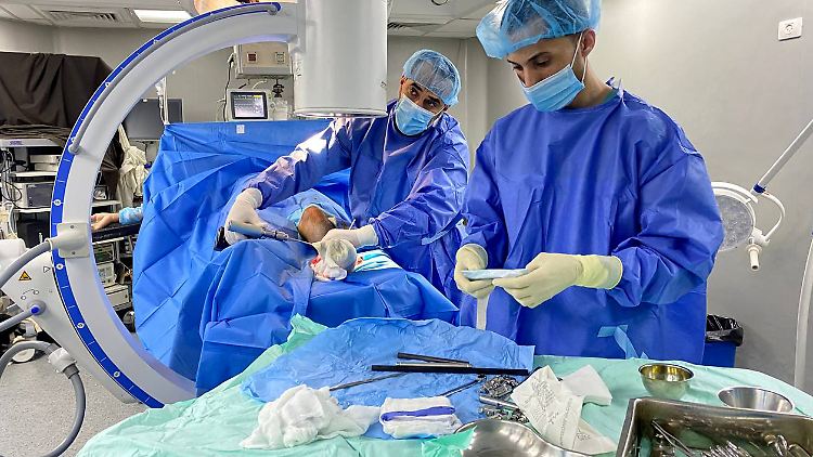 Die Weltgesundheitsorganisation will Krankenhäuser in Nord-Gaza mit Hilfsgütern beliefern. 