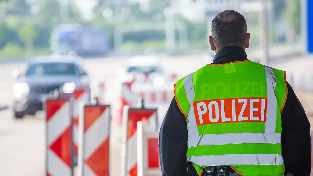 Die-Bundespolizei-soll-mehr-Kompetenzen-bekommen-Das-Bundeskabinett-hat-eine-lange-umstrittene-Reform-gebilligt-Symbolbild