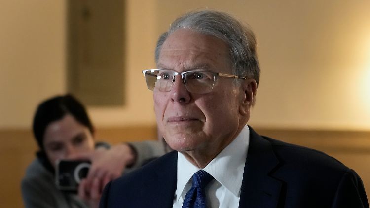 LaPierre erschien selbst vor Gericht in New York.