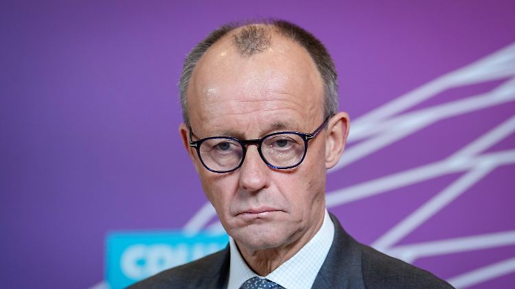 "Die haben jeden Anspruch darauf, dass wir ihnen Zuflucht geben," sagt Merz über die Geflüchteten aus der Ukraine. 