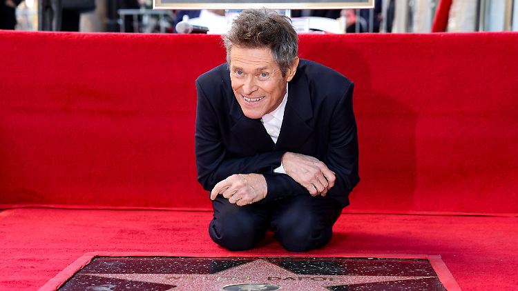 Strahlt vor Freude: US-Schauspieler Willem Dafoe bei der Enthüllung seines Sterns.