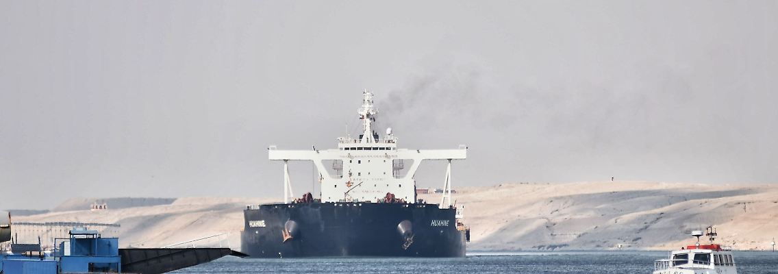 Seit Ausbruch des Gaza-Krieges greifen Huthi-Rebellen immer wieder Schiffe mit angeblich israelischer Verbindung im Roten Meer an.