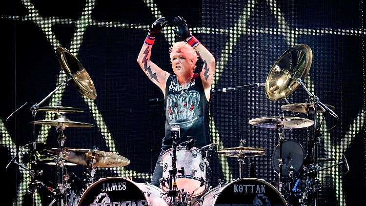 James Kottak, hier bei einem seiner letzten Auftritte für die Scorpions, wurde 61 Jahre alt.