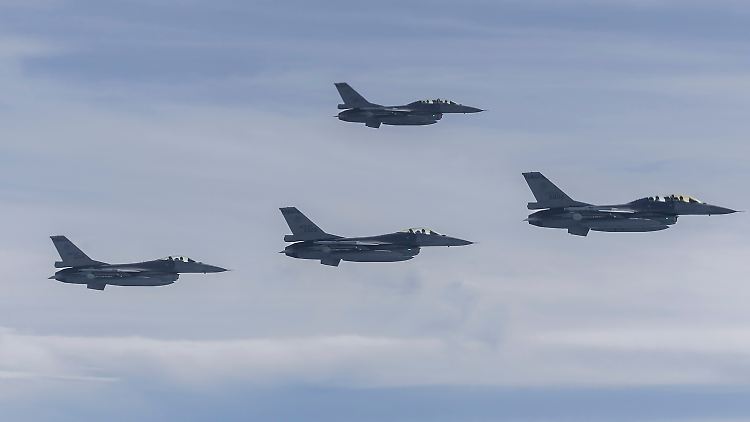 In der taiwanesischen Luftwaffe sind F-16-Kampfflugzeuge von US-Herstellern im Einsatz.