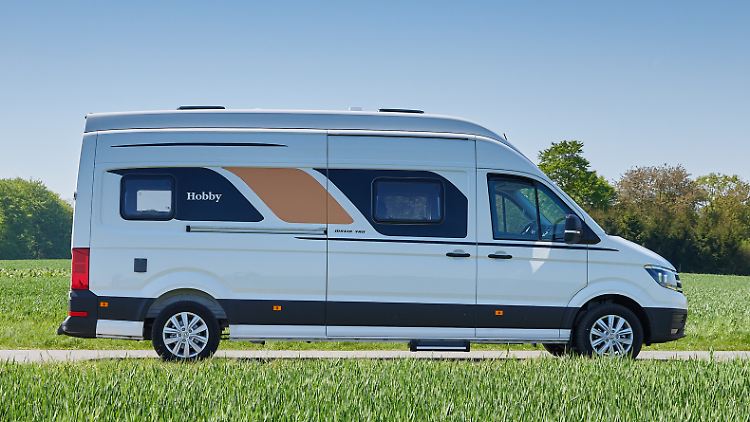 Bei Hobby wird der gut gestartete Maxi-Van auf Crafter-Basis mit einem neuen Grundriss ergänzt.