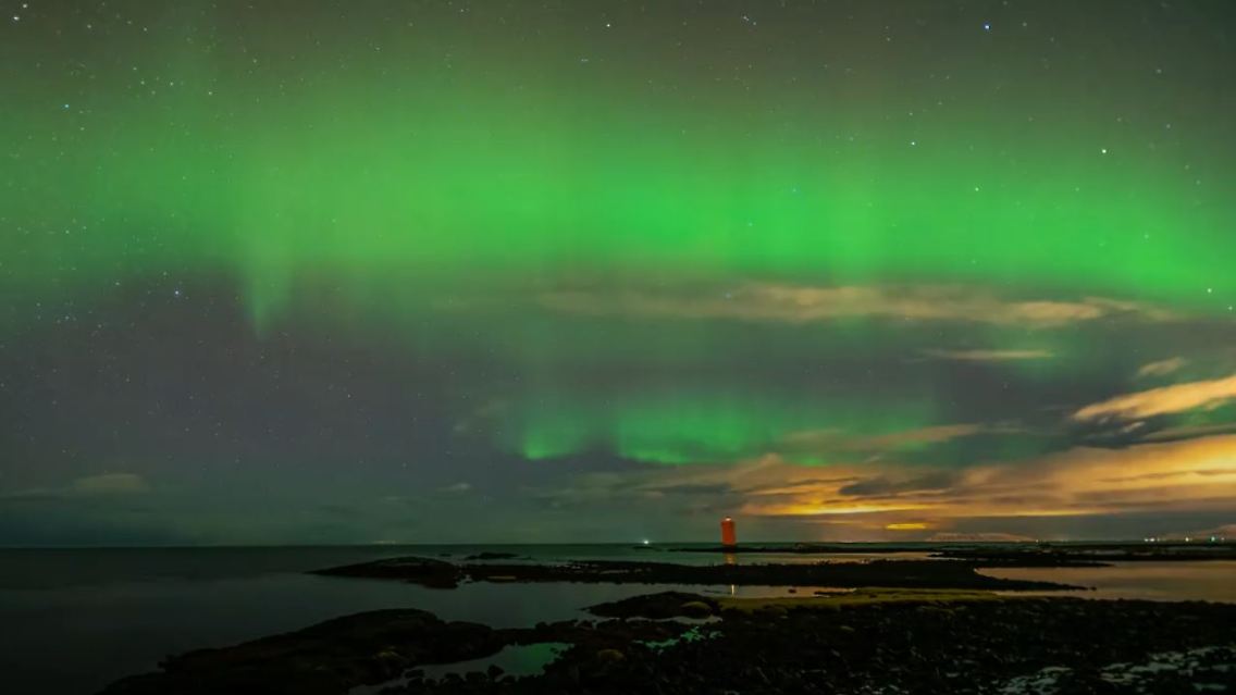 PolarlichterIsland.JPG