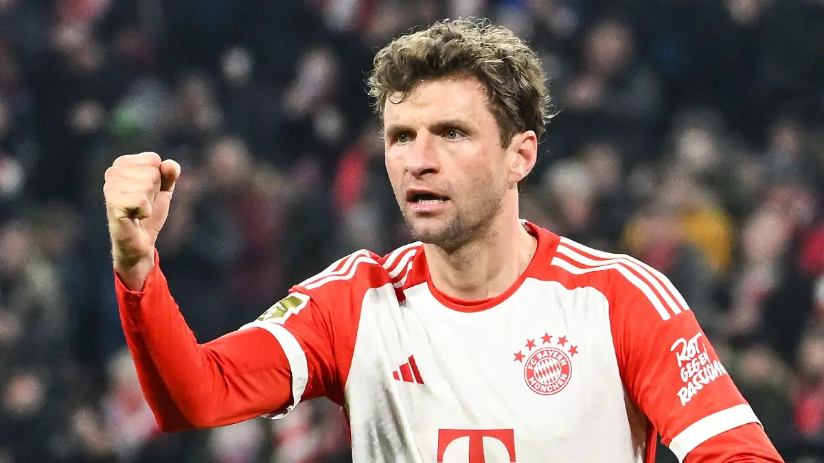 Spielt-seit-dem-Jahr-2000-fuer-den-FC-Bayern-Thomas-Mueller