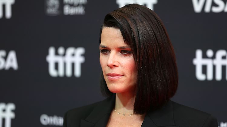 1996 schlüpfte Neve Campbell erstmals in die Rolle der Sidney Prescott. Jetzt könnte es ein Comeback geben.