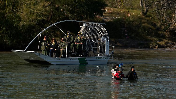 Die US-Regierung und Texas streiten schon länger um die Grenze zu Mexiko. 
