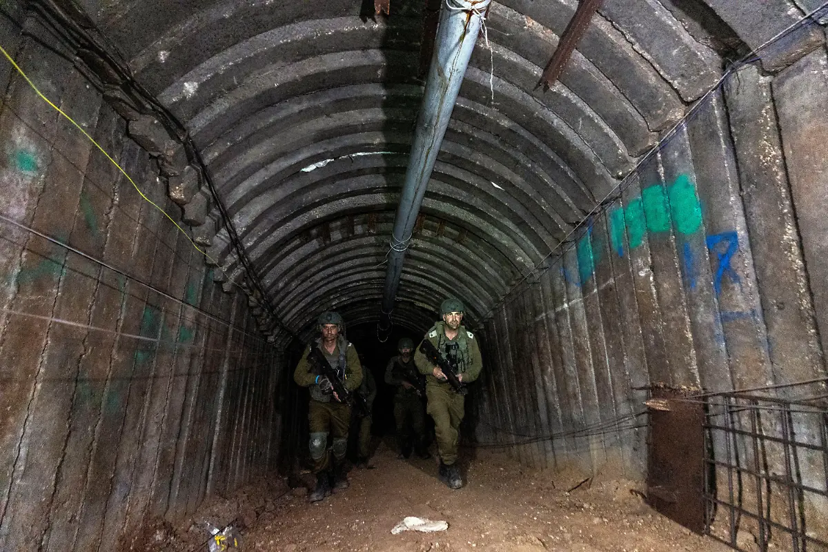 2023-12-17T151044Z-225792936-RC2PX4A2N7Q2-RTRMADP-3-ISRAEL-PALESTINIANS-TUNNEL-EMBED