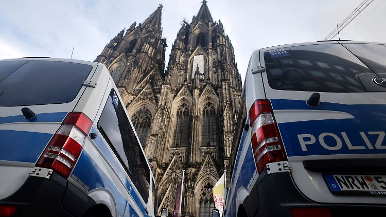 Vor Weihnachten war bekanntgeworden, dass Islamisten möglicherweise einen Anschlag auf den Kölner Dom planten.